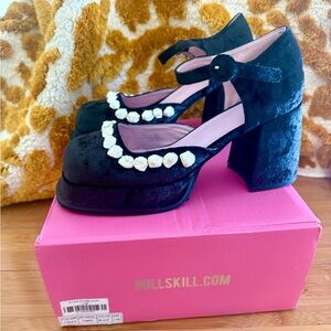 Sugar Thrillz Black Velvet Platform Mary Janes, size 11, new in box
